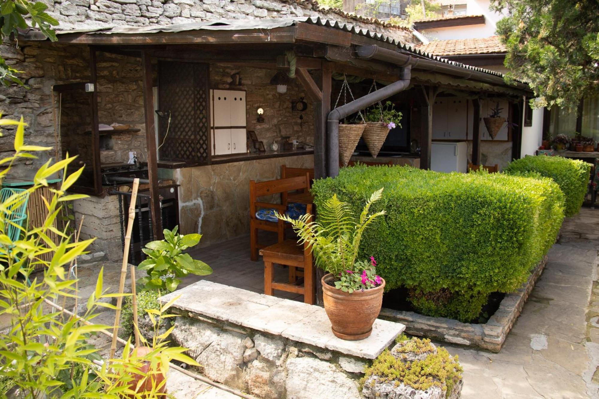 Старата Баkалия The Old Grocery, Guest Rooms Balchik Exterior foto